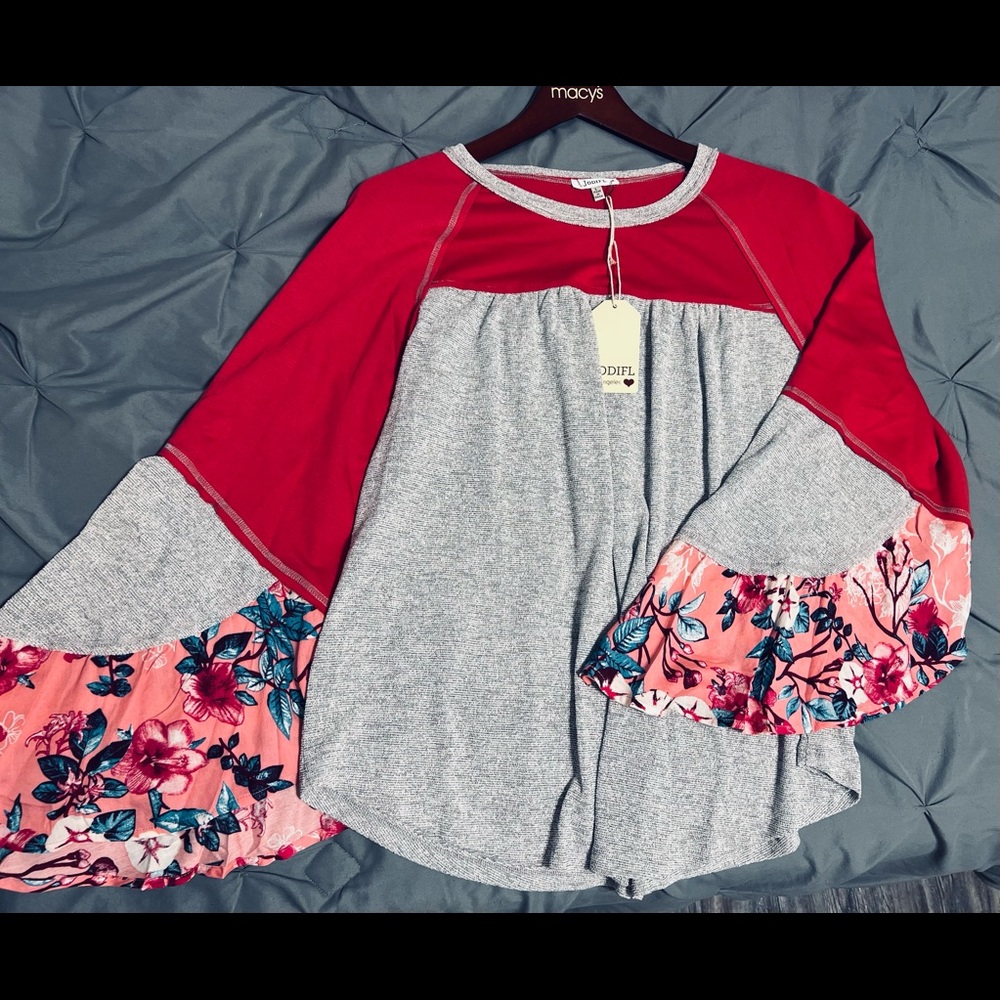 Colorful Blouse with bell sleeves